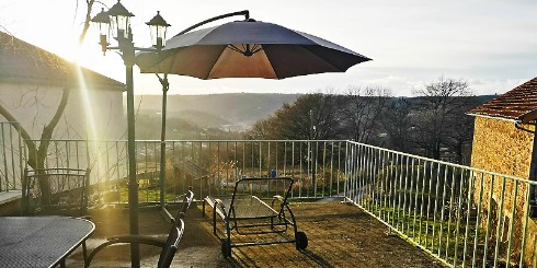 Terrasse du gite Le Mineur Paysan